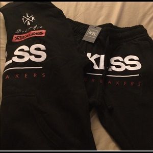 Men’s/Women's Young&Reckless Sweatsuit